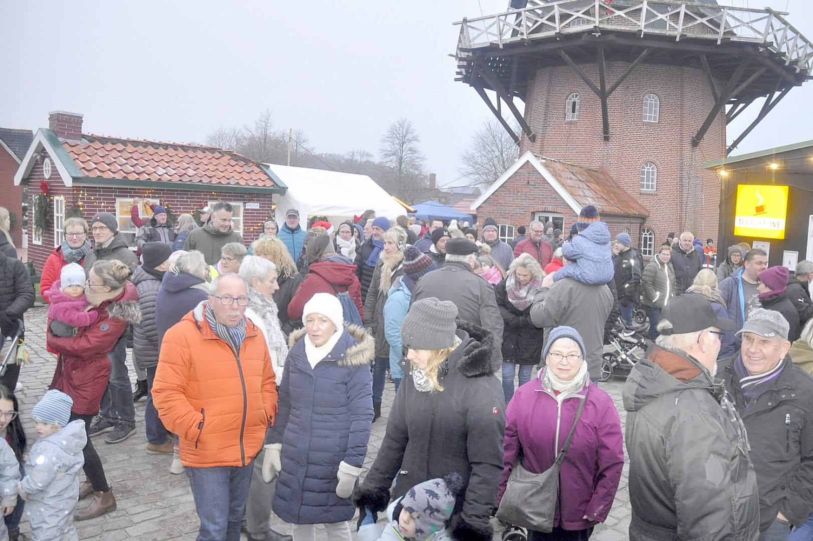 Weihnachtliches im Landkreis Leer  - Bild 5