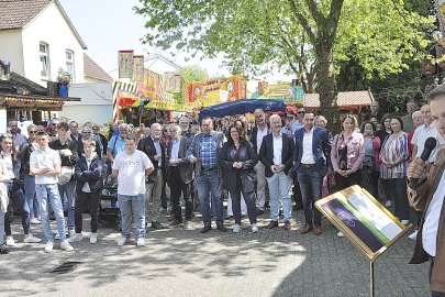 246. Pfingstmarkt in Bunde wird gut besucht  - Bild 4