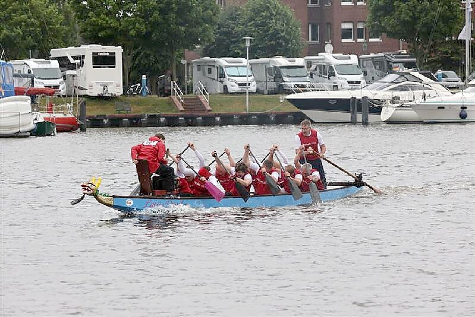 14. Hafenmeile Emden gestartet - Bild 1