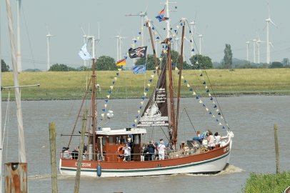 Buntes Hafenfest in Ditzum wurde gefeiert - Bild 5