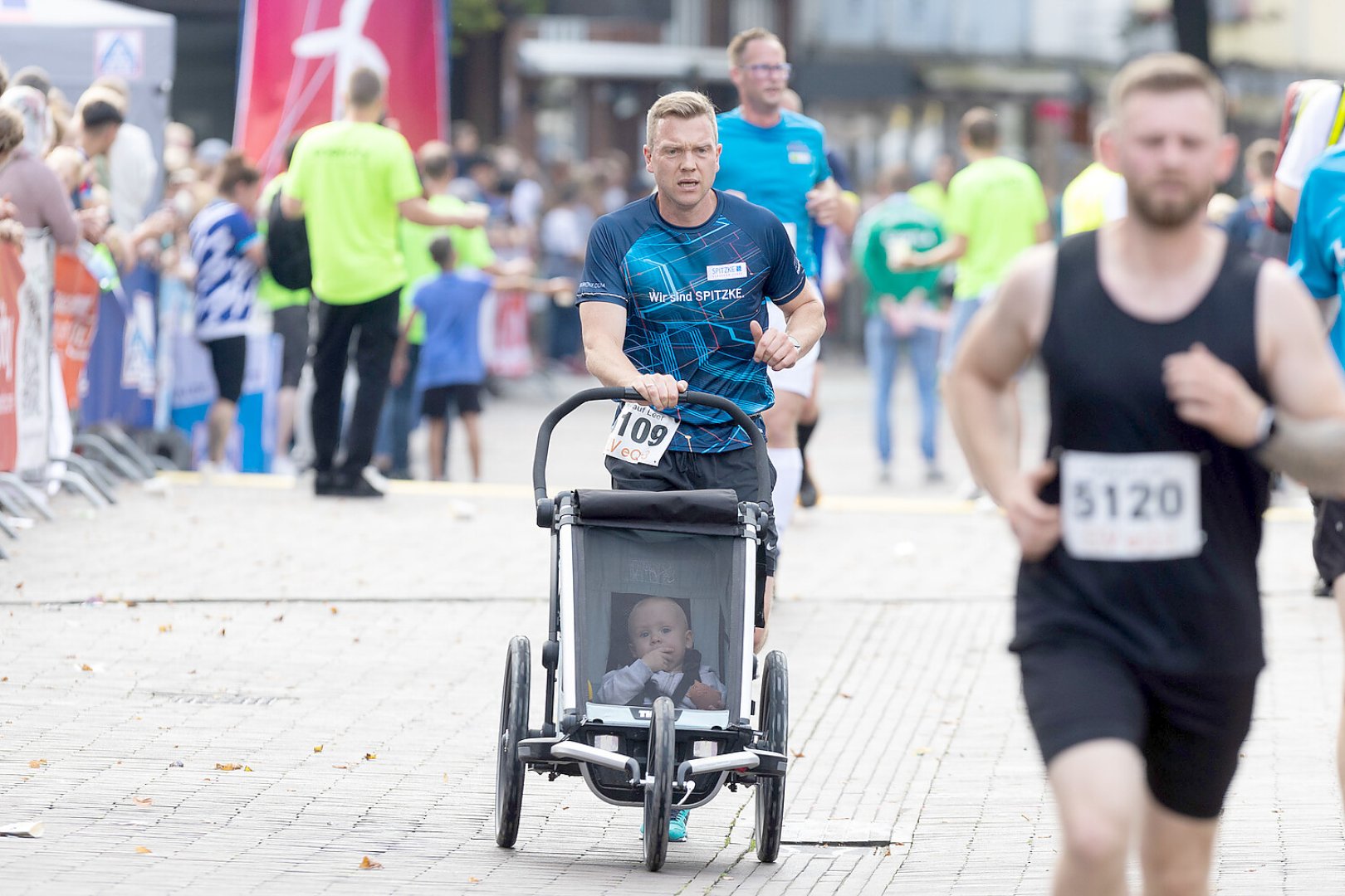 Leeraner Citylauf - Bild 77