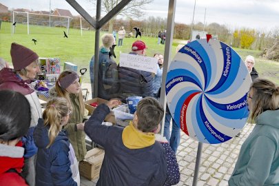 Im Landkreis Leer brannten viele Osterfeuer - Bild 6