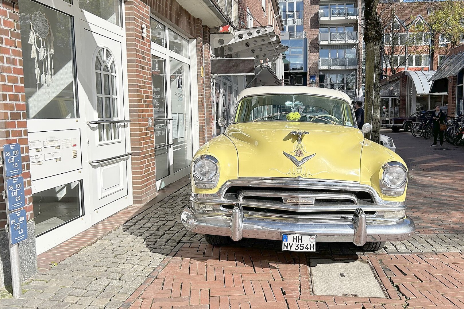 Die coolsten Karren auf dem Oldtimermarkt in Emden - Bild 9