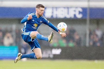 Kickers Emden gewinnt 4:0 gegen Rotenburger SV - Bild 2