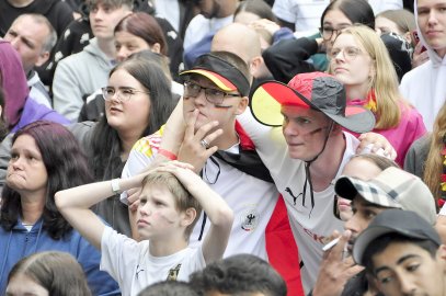 Public Viewing in Leer - Bild 16