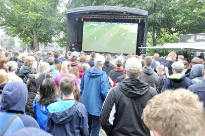 Public Viewing in Leer - Bild 33