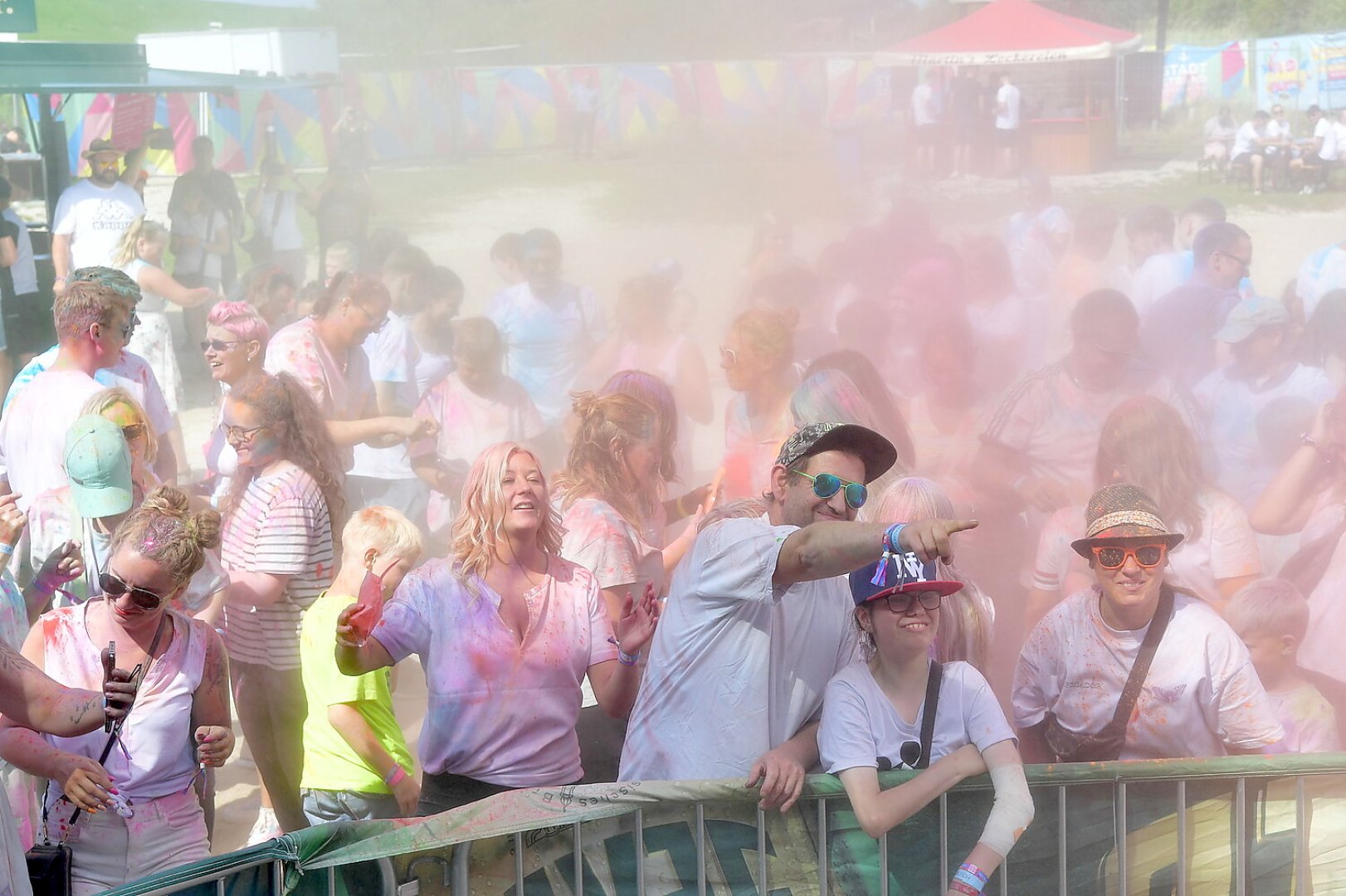 Holi in Upleward - Bild 3