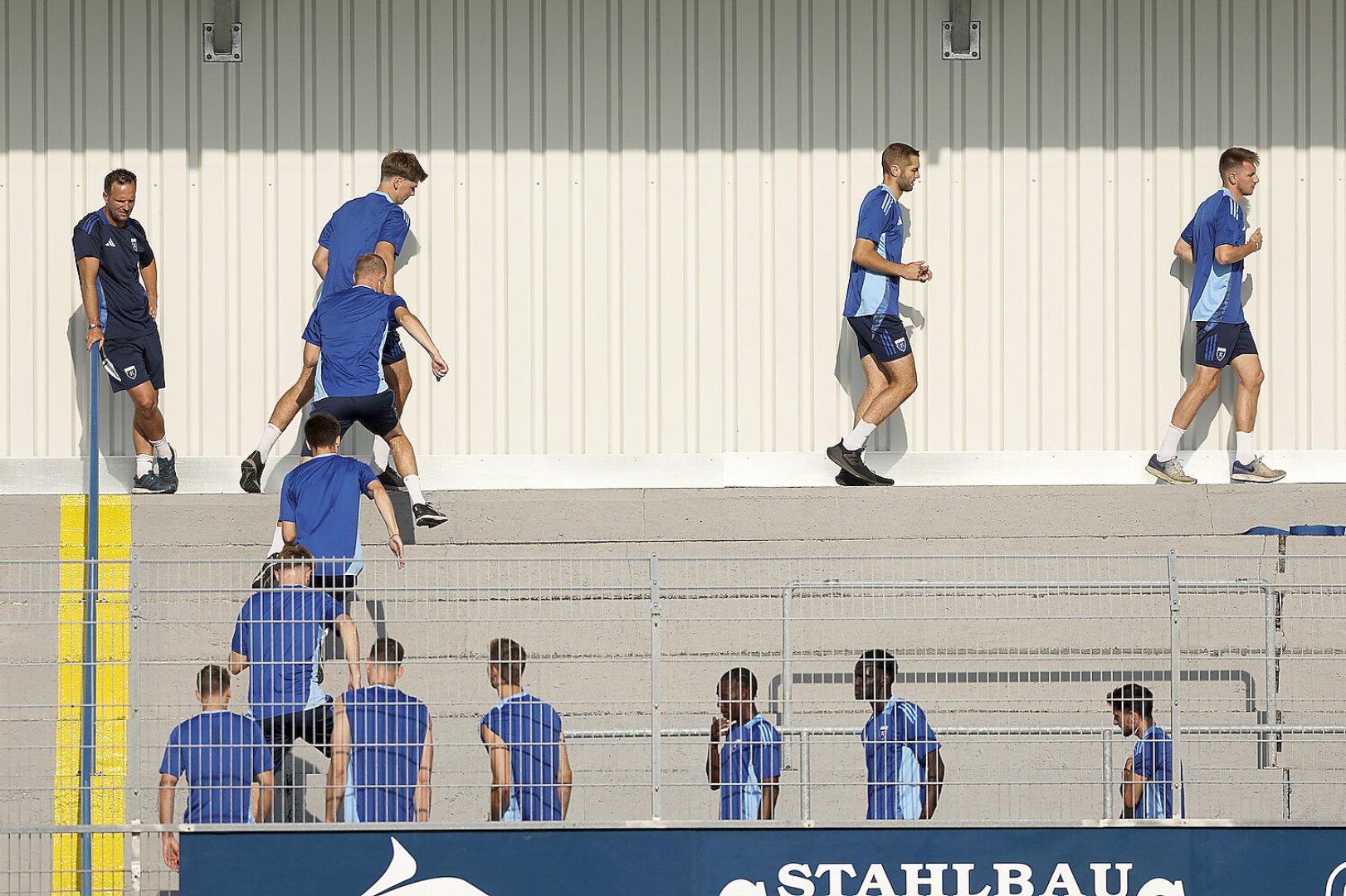 Kickers Emden im Training - Bild 6