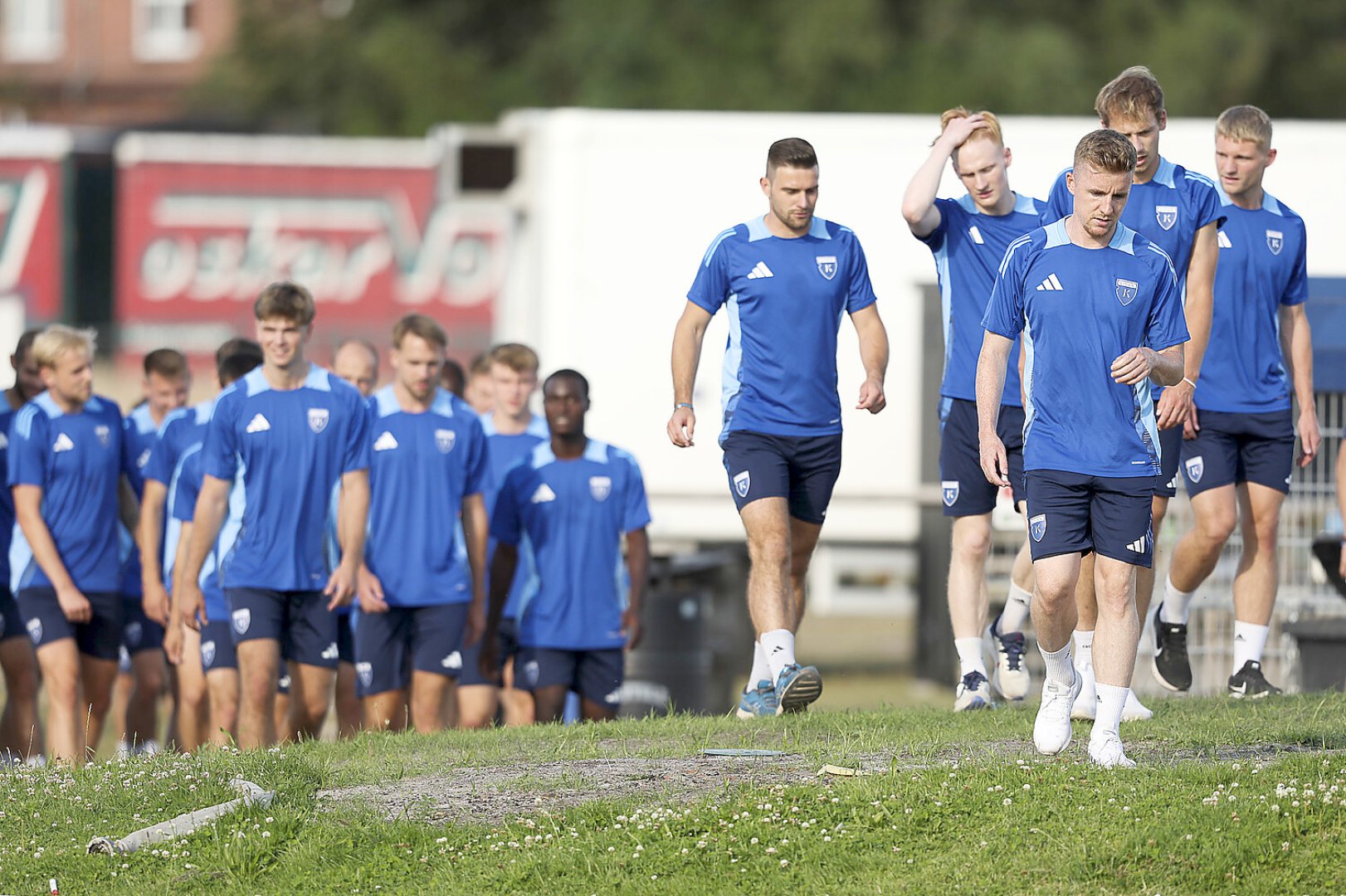 Kickers Emden im Training - Bild 7