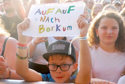 Silbermond bei den Beach Days Borkum 2024 - Bild 3