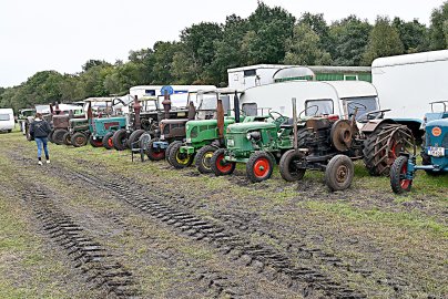 Oldtimertreffen in Veenhusen hat begonnen - Bild 2