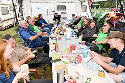 Oldtimertreffen in Veenhusen hat begonnen - Bild 13