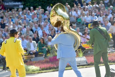 Wahl des Königshauses beim Blütenfest - Bild 47