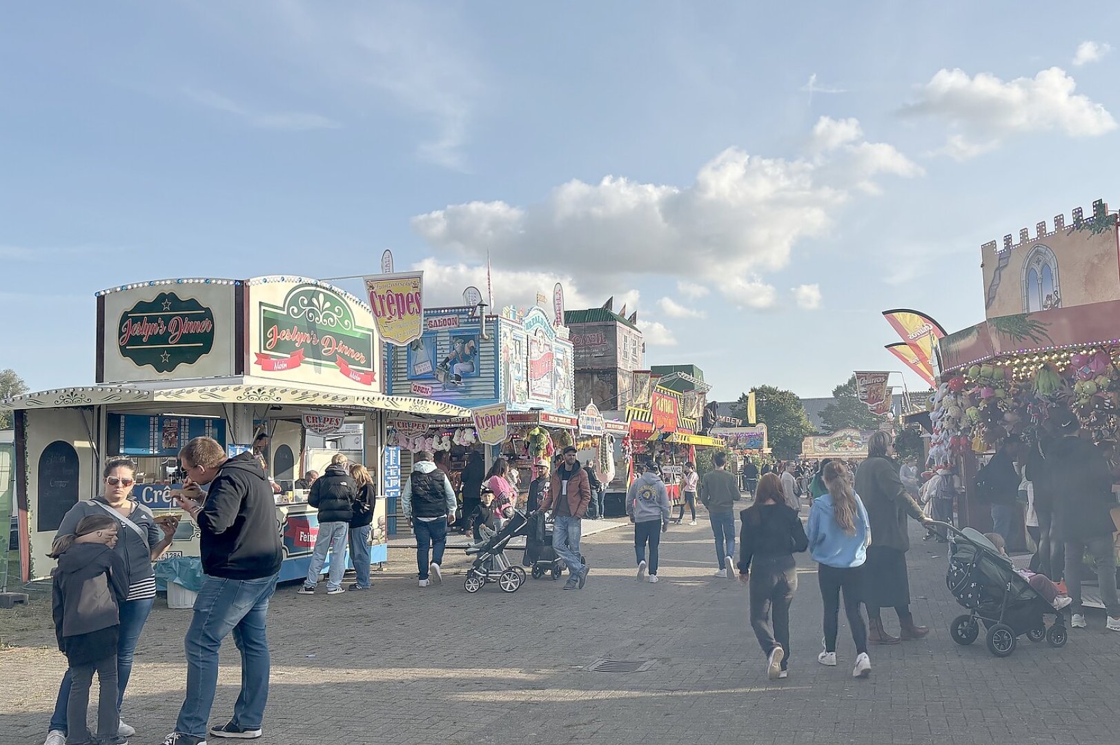 Eindrücke vom Emder Schützenfest  - Bild 21