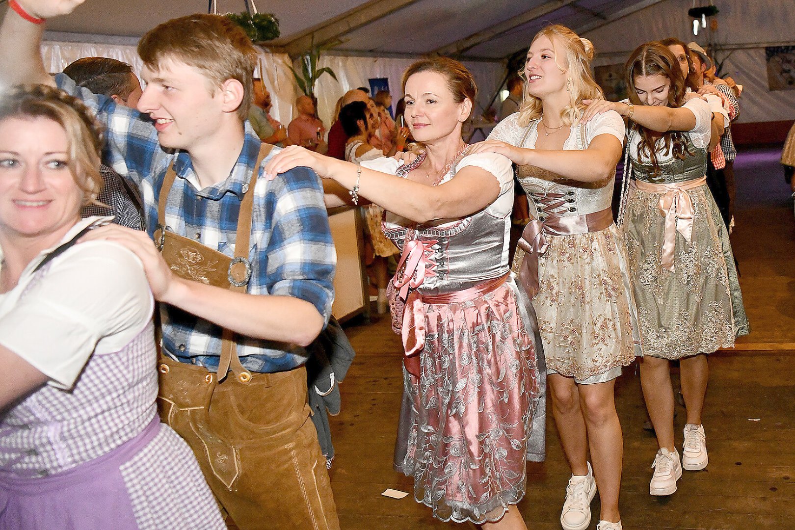 Die Fotos vom Oktoberfest in Veenhusen Teil 3 - Bild 41