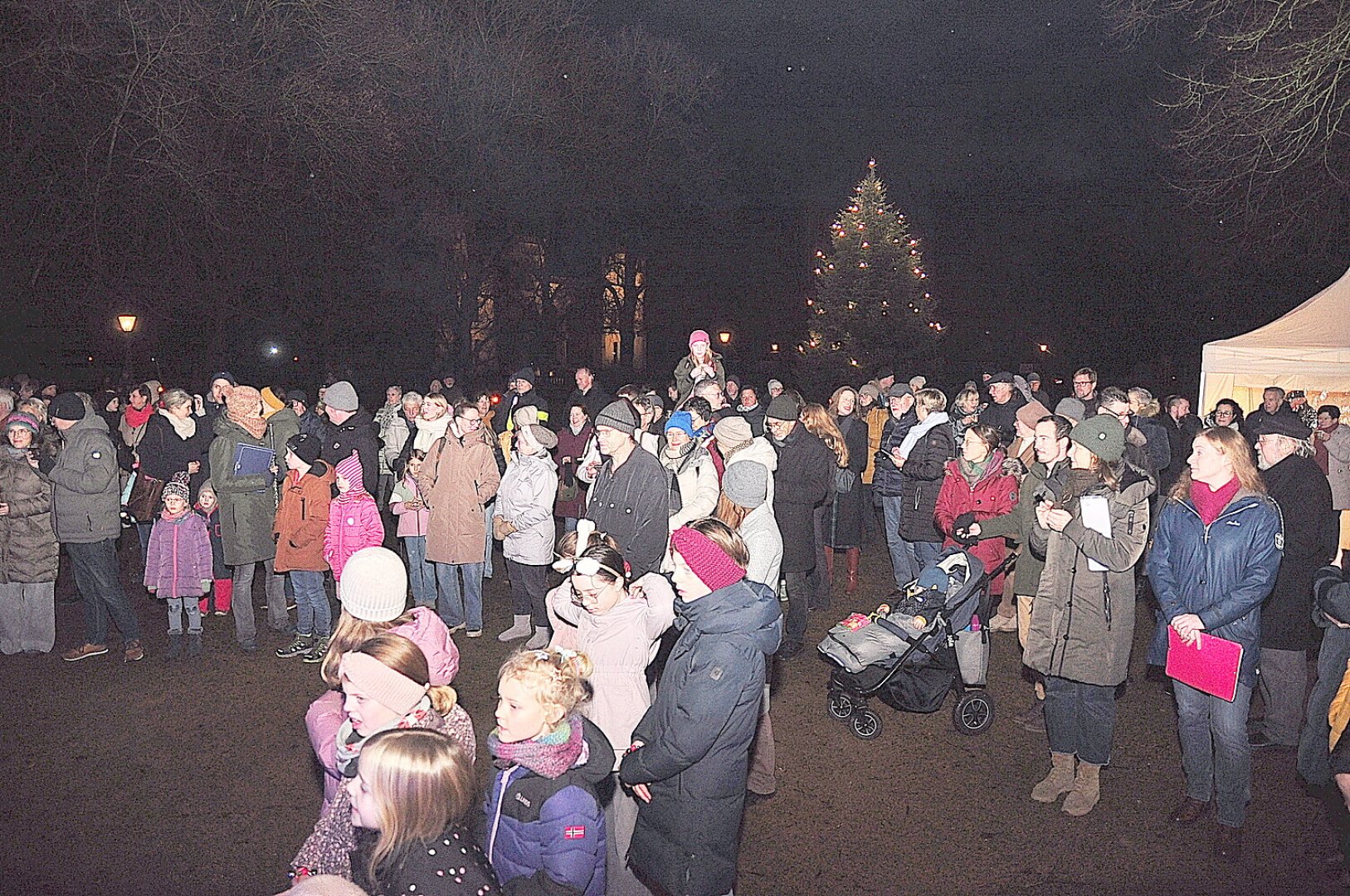 Adventssingen an der Evenburg - Bild 5