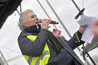 Mehr als 1500 Menschen bei Demonstration in Leer - Bild 14