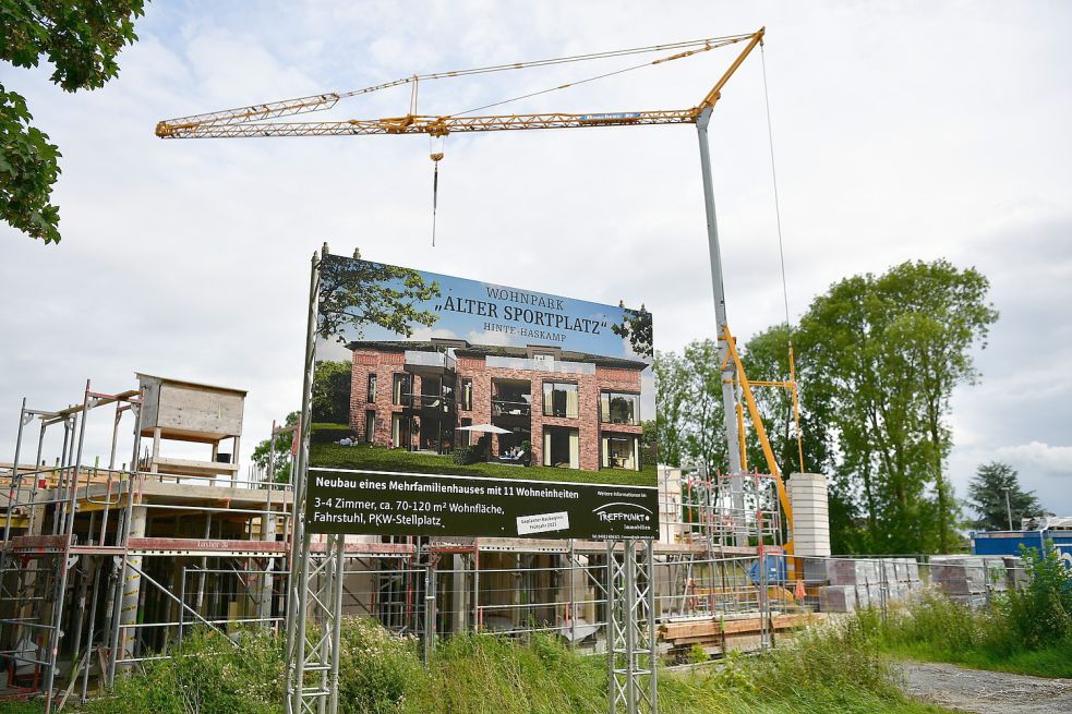 Im Neubaugebiet Haskamp wachsen bereits die ersten Häuser in die Höhe. Foto: Wagenaar