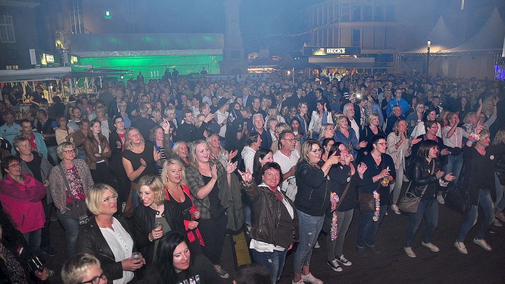 Beim letzten Stadtfest 2018 war die Stimmung ausgelassen. Foto: Wolters/Archiv