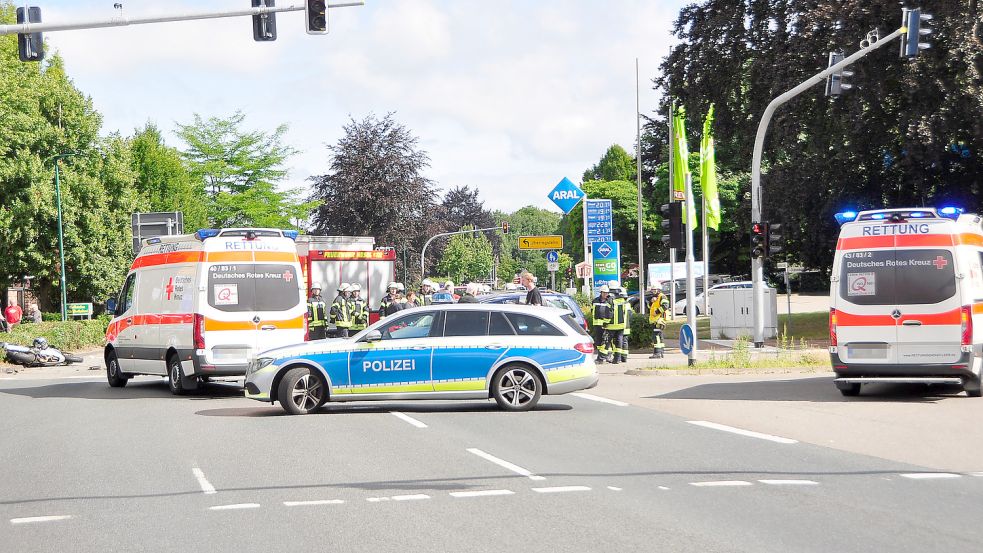 In Hesel hat es einen Unfall an der Aral-Tankstelle gegeben. Foto: Wolters