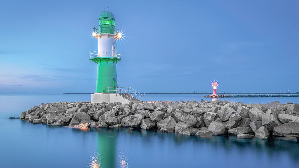 Hafen von Rostock-Warnemünde: Startete von hier aus eine Jacht, deren Besatzung für die Sabotage der Nord-Stream-Pipelines verantwortlich ist? Foto: imago images/Wirestock