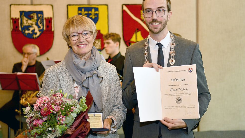 Unter anderem Gründungsmitglied der „Oldersumer Puppenspöler“: Christel Wildern. Foto: Stromann