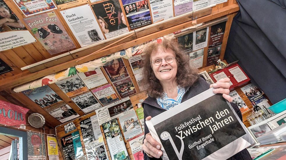 Margritt Kubik-Harms hat mit dem Festival „Zwischen den Jahren“ den Gulfhof Ihnen zum Mekka für Folk-Fans gemacht. Nun sind andere am Zug. Foto: Archiv/Ortgies