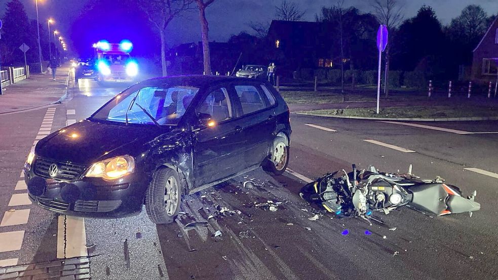 Beide Fahrzeuge waren nicht mehr fahrbereit und mussten abgeschleppt werden. Foto: Wolters