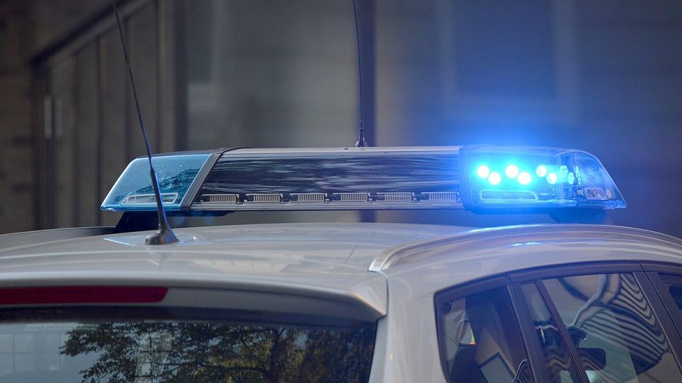 Die Polizei rückte in der Nacht zu Samstag in die Heinrich-Heine-Straße in Emden aus. Symbolfoto: Pixabay