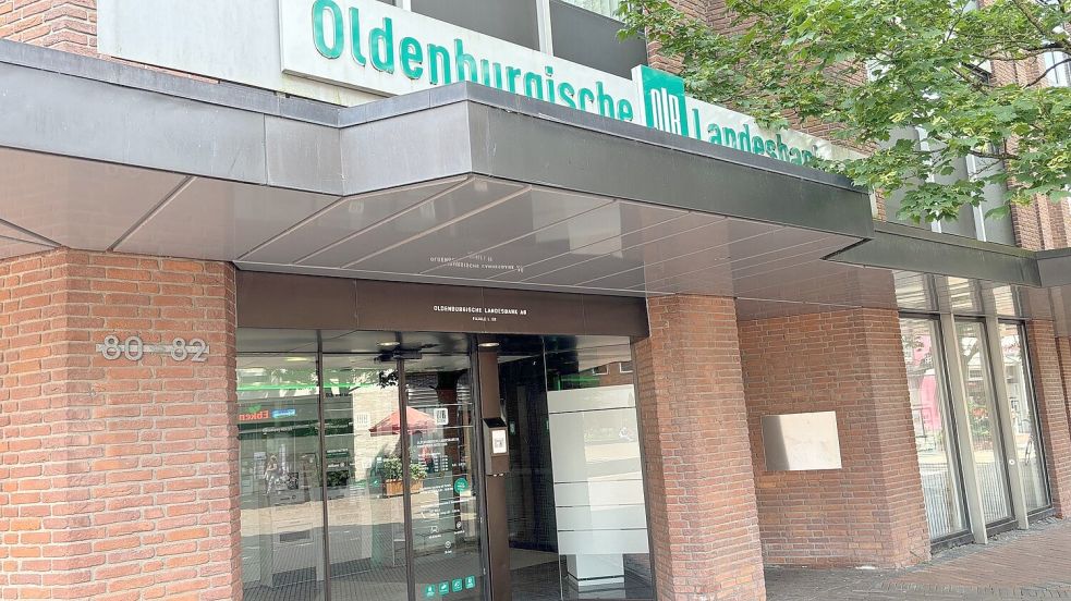 Im vorderen Bereich des OLB-Gebäudes in Richtung Denkmalsplatz wird Einzelhandel untergebracht. Foto: Nording