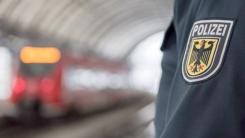 Die Bundespolizei hat am Emder Bahnhof Kontrollen durchgeführt. Symbolfoto: Bundespolizei