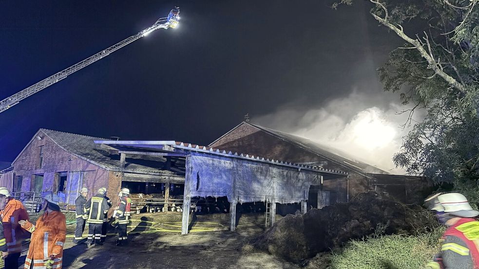 Im Emder Stadtteil Petkum hat eine Scheune gebrannt. Foto: Weiden