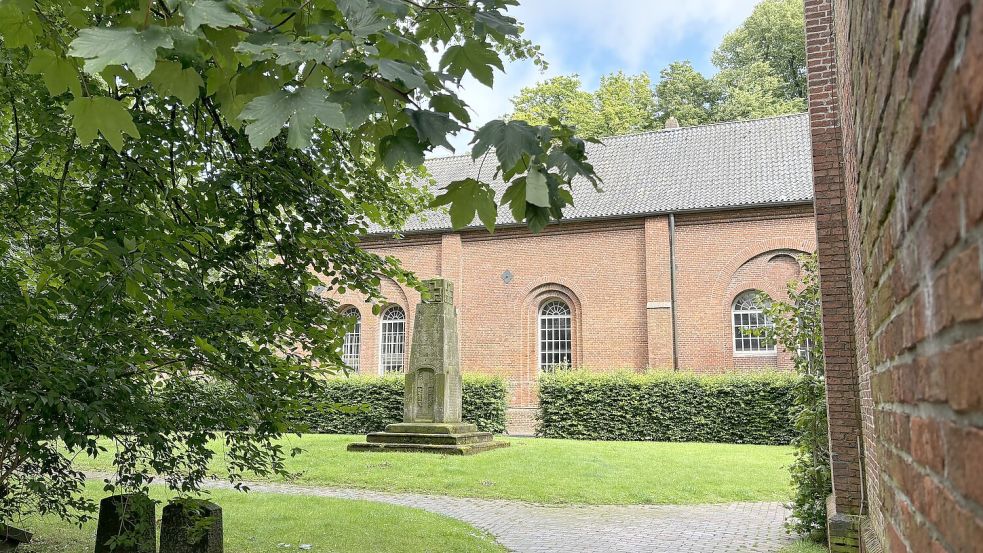 Die Pewsumer Nicolaikirche wurde saniert. Foto: Weiden/Archiv