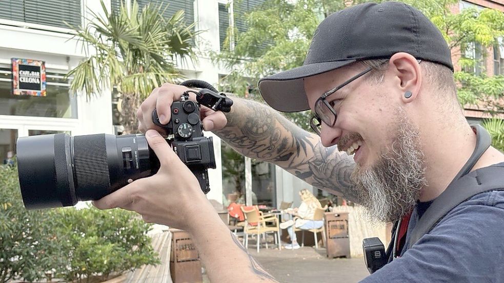 Die Persönlichkeitsrechte der Fotografierten zu respektieren ist Stefan Ostendörp wichtig. Foto: Kubassa