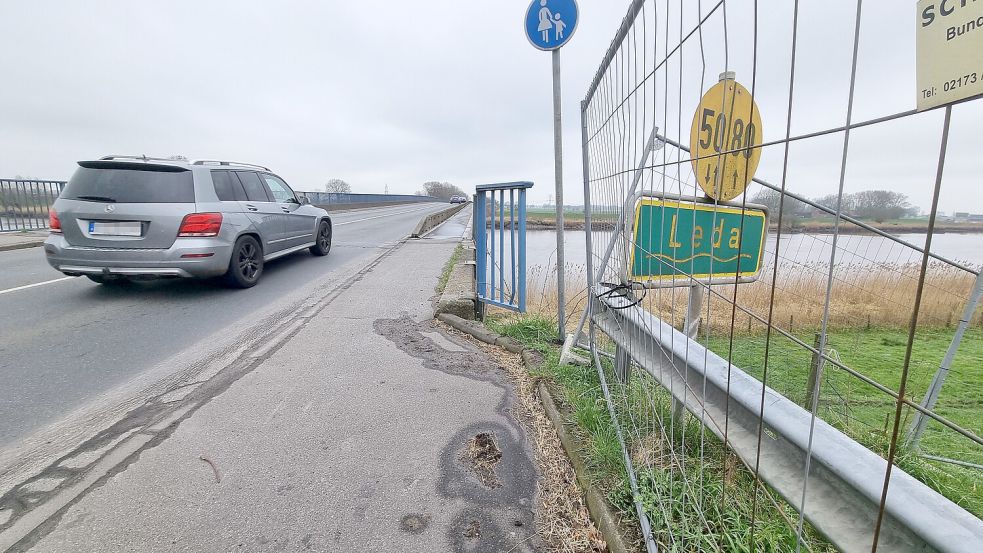 Der Zustand der Ledabrücke wurde überprüft. Foto: Bothe/Archiv