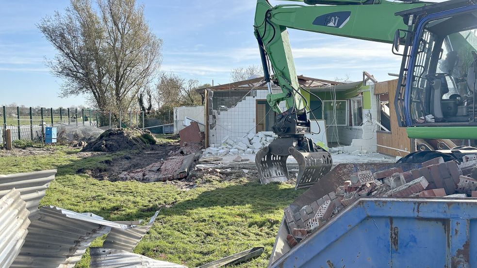 Gegen Mittag war am Mittwoch noch erkennbar, wo die Katzen untergebracht waren. Foto: Ferber