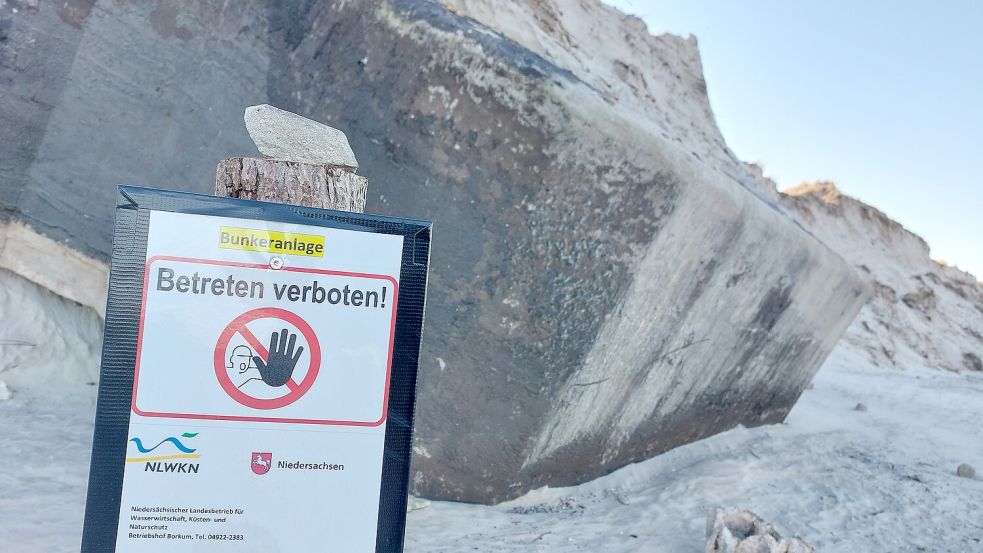 „Betreten verboten“: Vom Bunker soll Abstand gehalten werden. Foto: Ferber