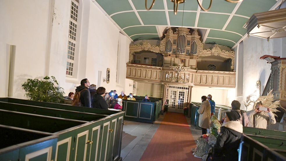 Führungen durch die Greetsieler Kirche können mit Pastor Lübben abgesprochen werden. Foto: Wagenaar/Archiv