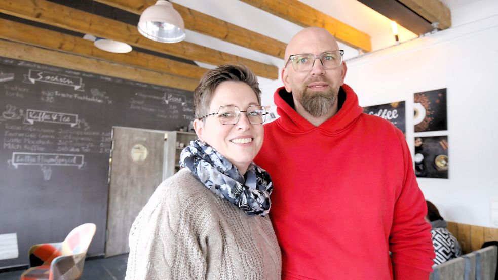 Kerstin und Stefan Budde genießen die letzten eineinhalb Monate mit ihren Gästen, die zu Freunden geworden sind. Foto: Böning